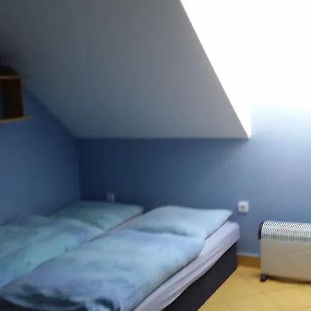 Vinny Sklipek Jozky Vagundy *